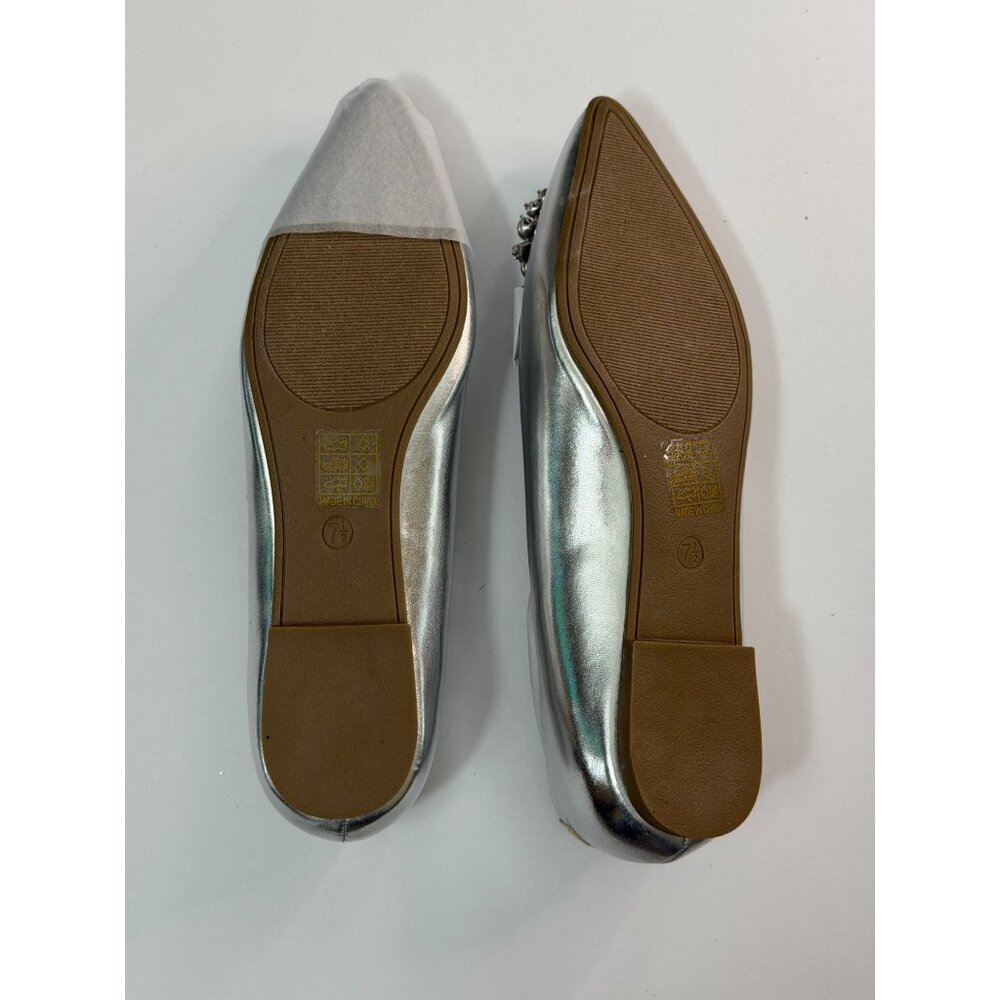 NWB Journee Collection Renzo Slip On Pointed Toe Ballet Flats Silver Size 7.5 W - Picture 6 of 7